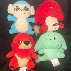Neopets plush set